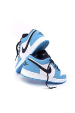 Nike Air Jordan 1 Low UNC Blue Trainers - UK 6 (GS)