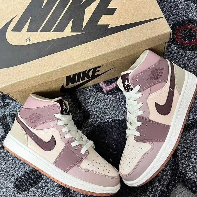 Air Jordan 1 Mid SE 'Dark Pony Smoky Mauve